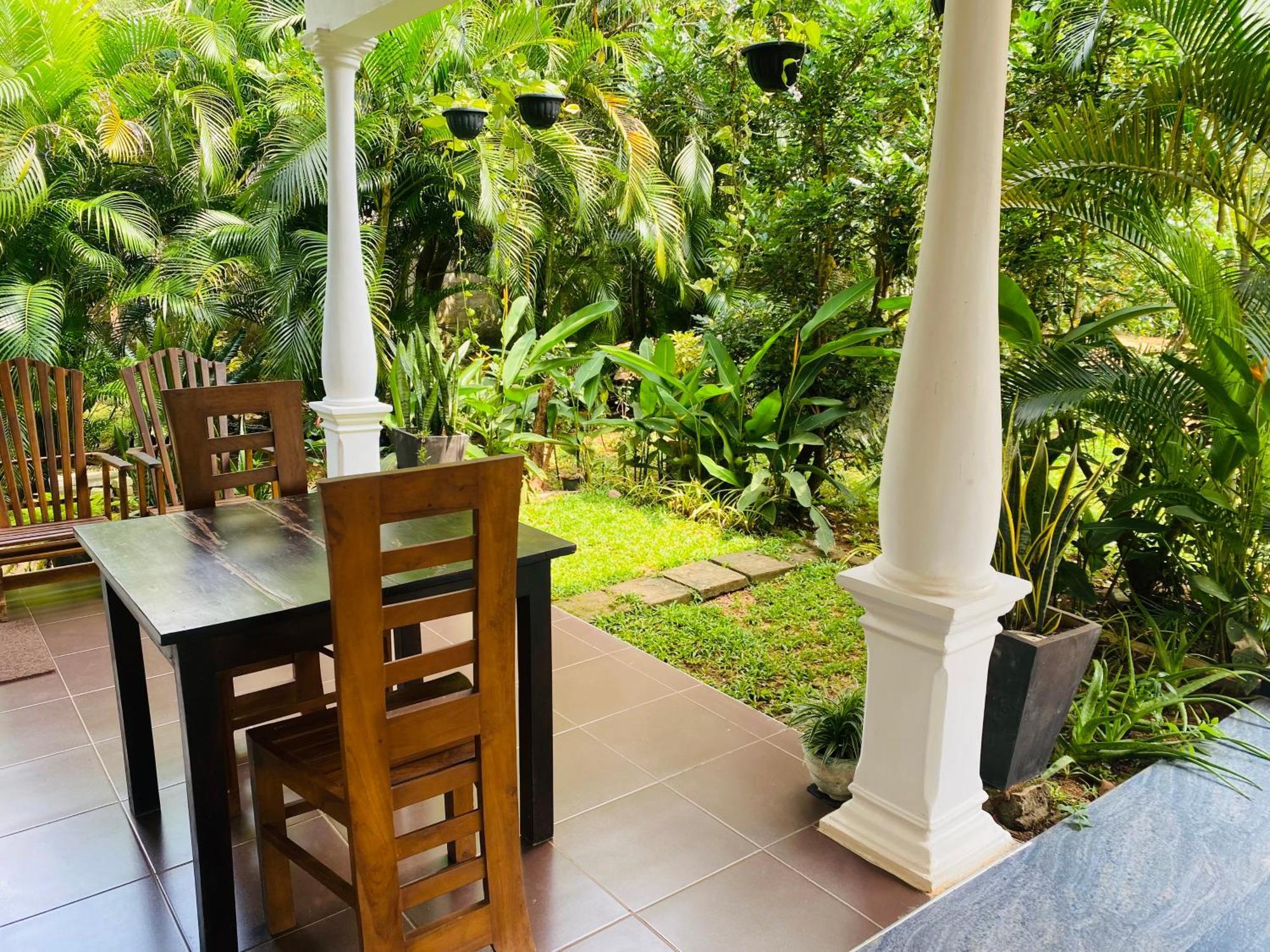 Fairview Dill Homestay Sigiriya Bagian luar foto